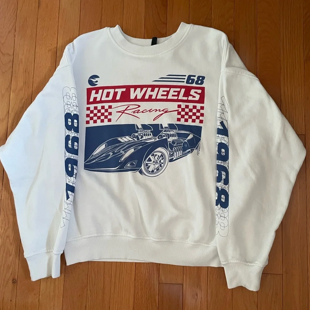White graphic hot wheel sweater - Picture 1 of 1